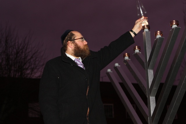 Town Chanukah lighting 2014 3